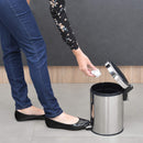 Lixeira com Pedal em Aço Inox Acabamento Tramontina Inox 5Litros